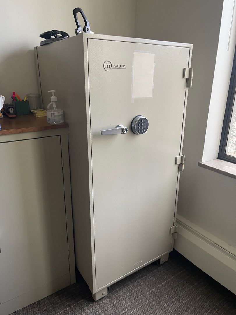Heavy gun safe removed by Junk B Gone in Seattle
