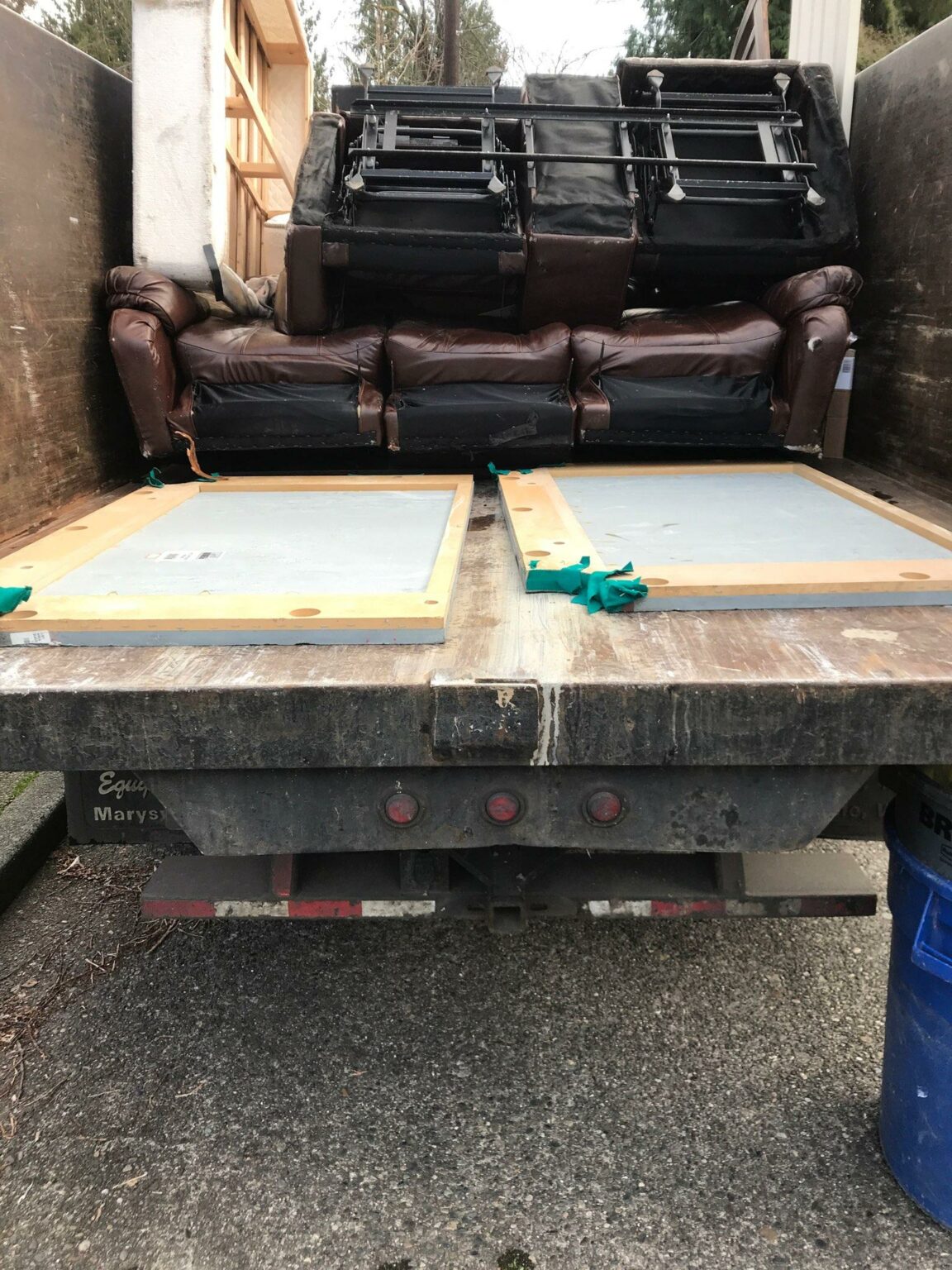 Couch Removal Seattle Couch Disposal Services in Seattle