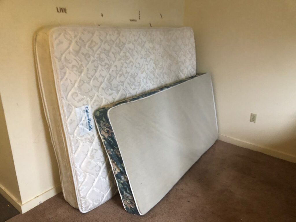 How to get rid of a mattress