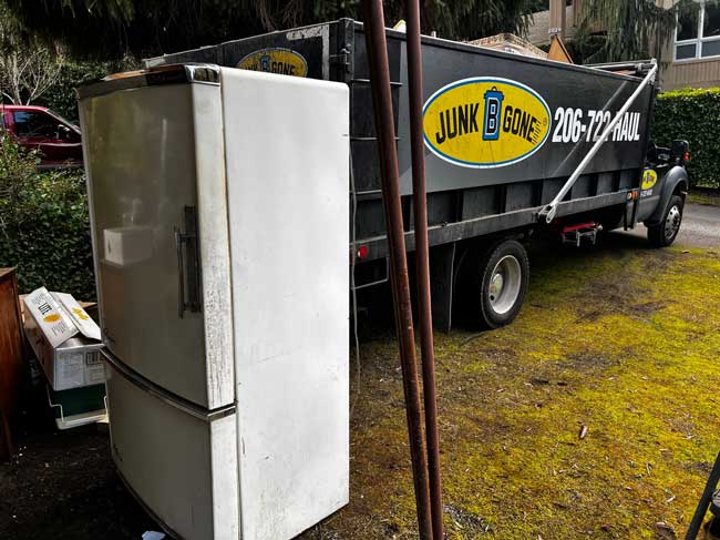 Refrigerator Removal in Seattle by Junk B Gone Team