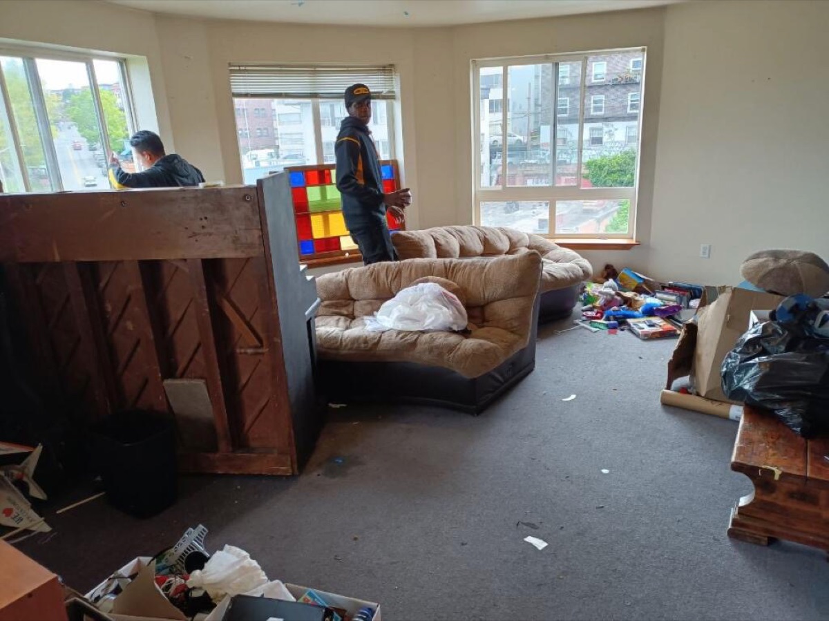 Crew clearing apartment for listing — Bellevue